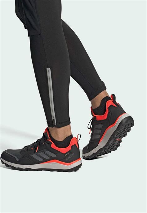 adidas terrex tracerocker schoen|Adidas tracerocker 2.0 gore tex.